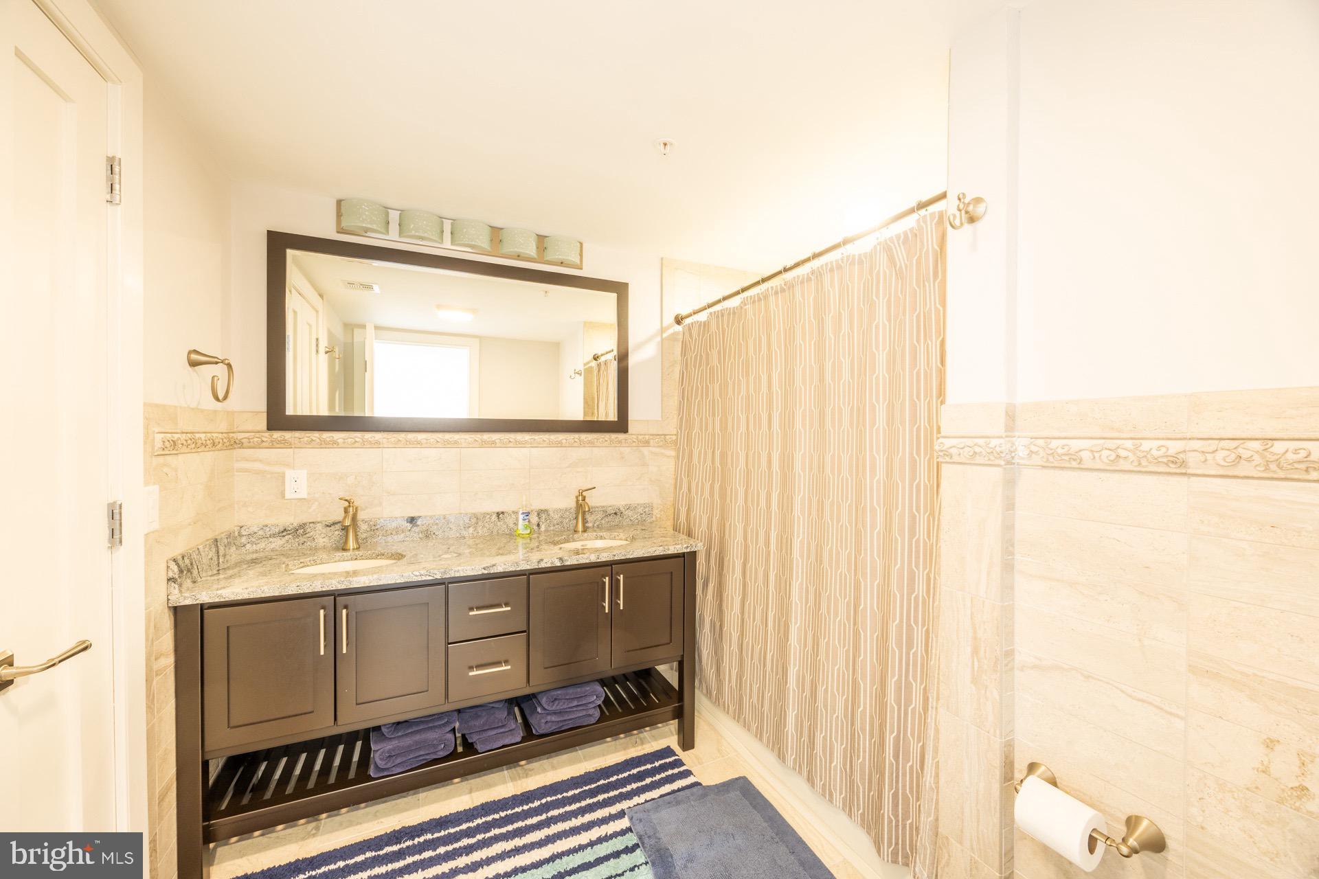 3101 BOARDWALK 3403-3405