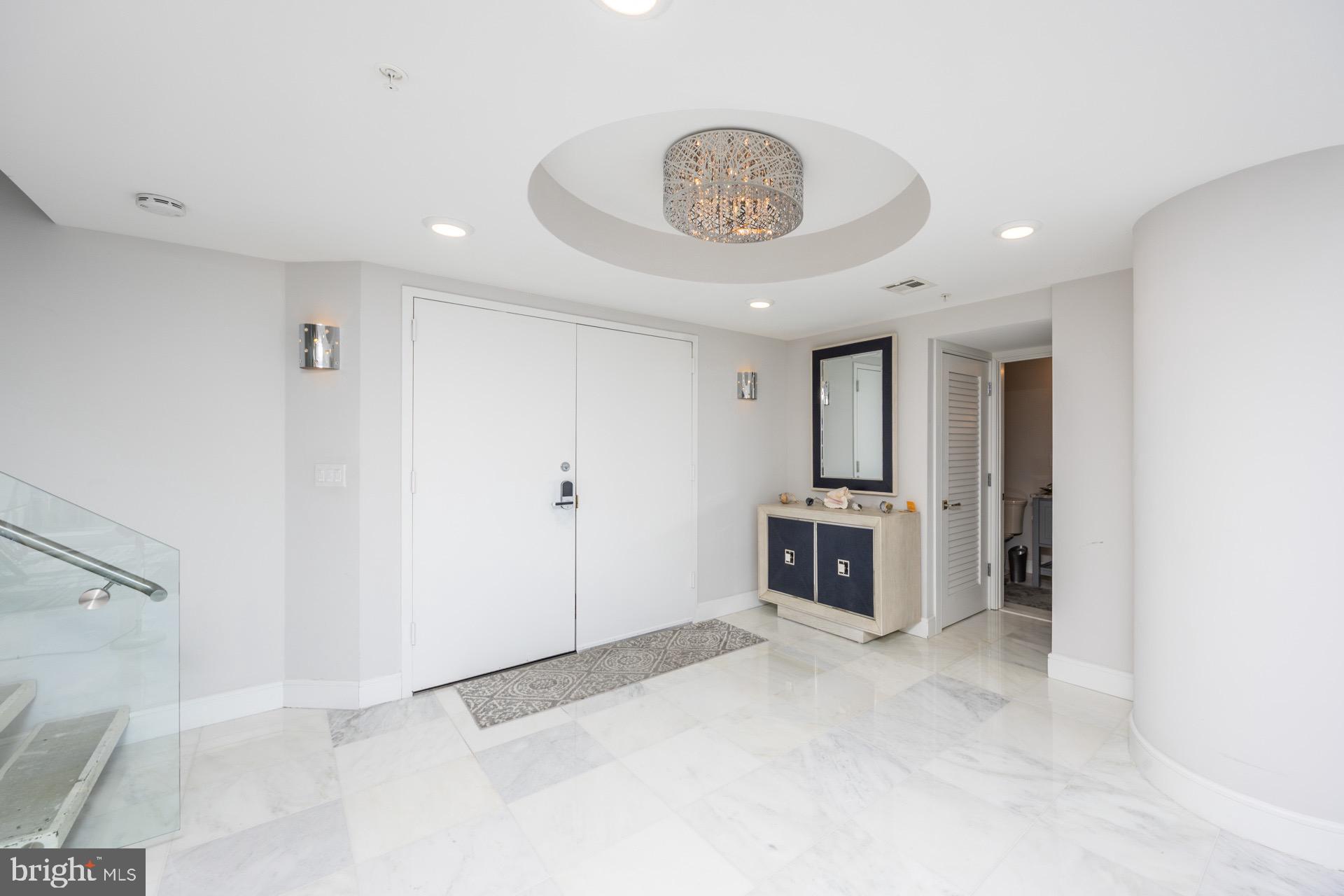 3101 BOARDWALK 3403-3405