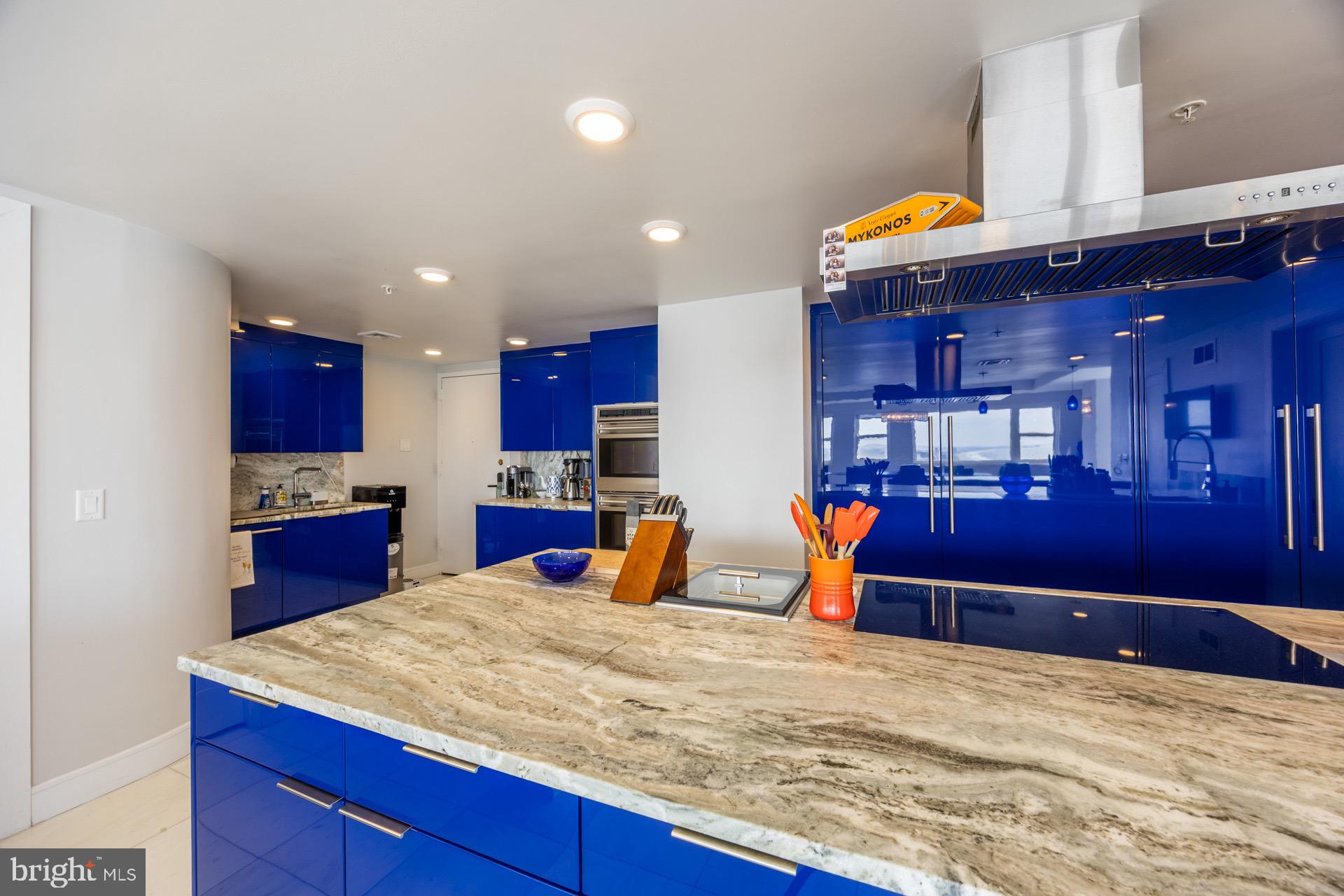 3101 BOARDWALK 3403-3405