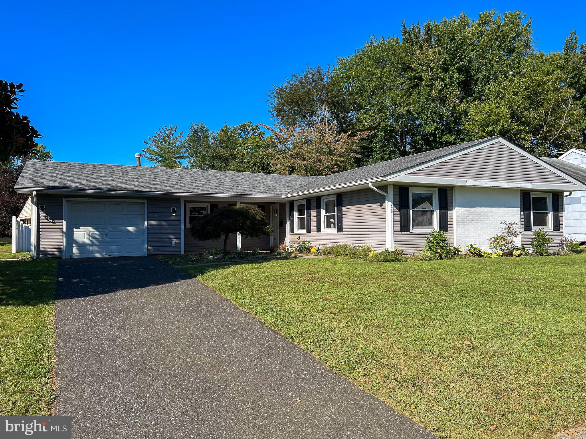 41 Norwick Ln