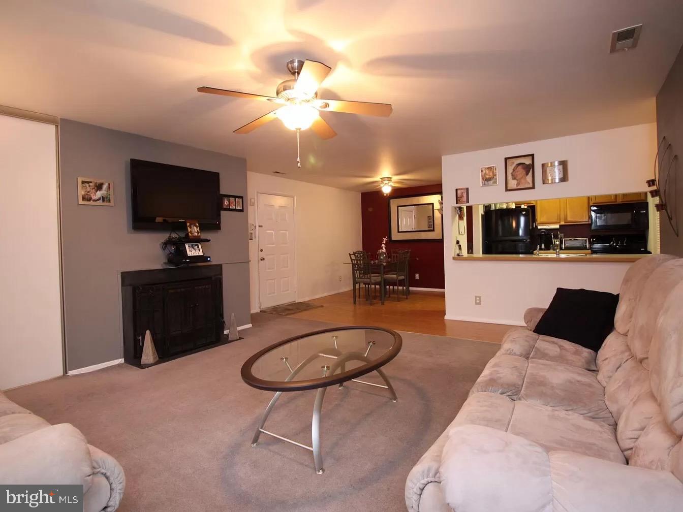 2419-B Durham Ct