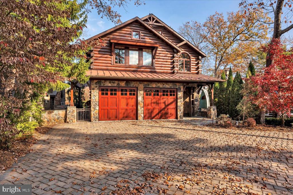 133 Stokes Rd