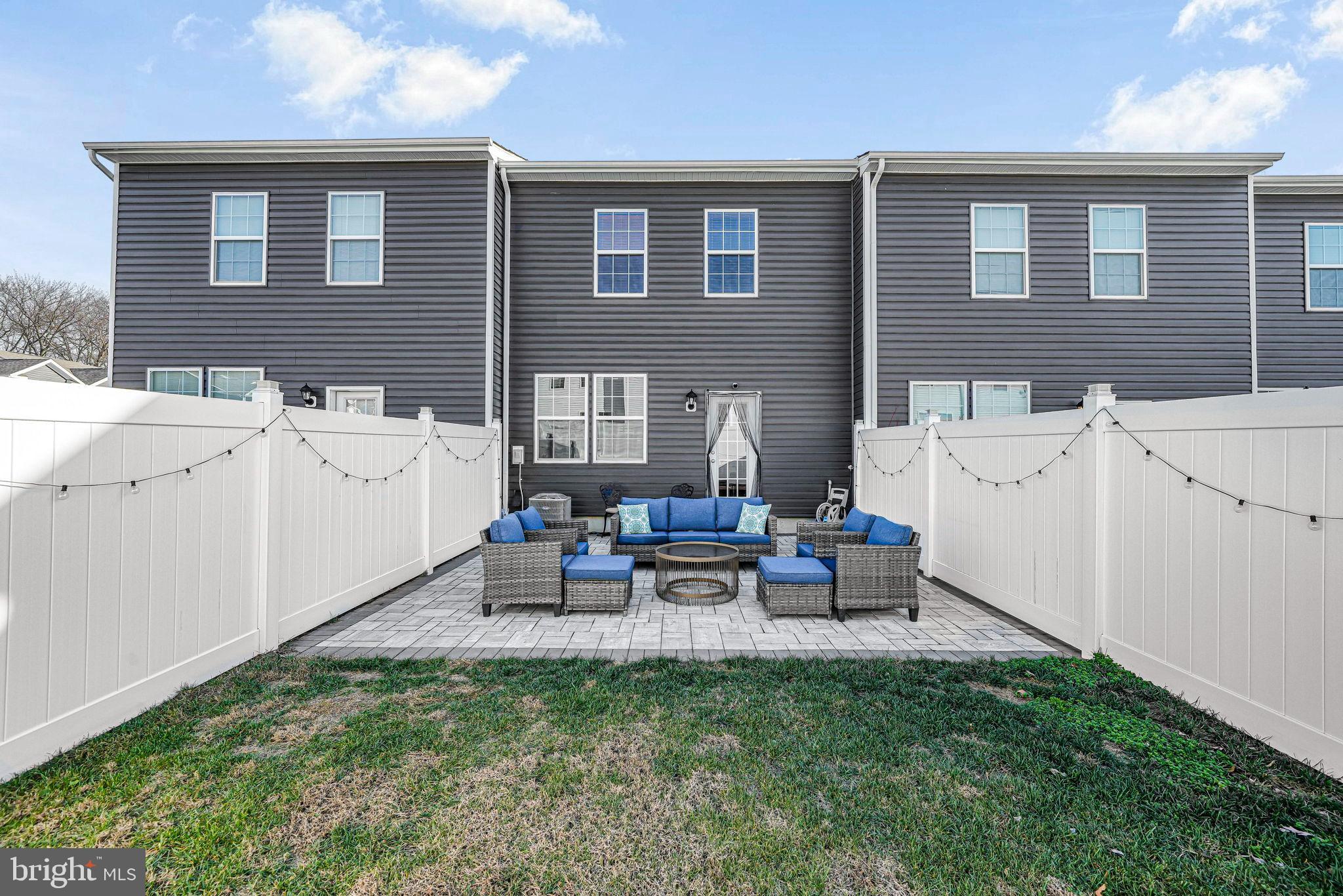 69 PEREGRINE WAY