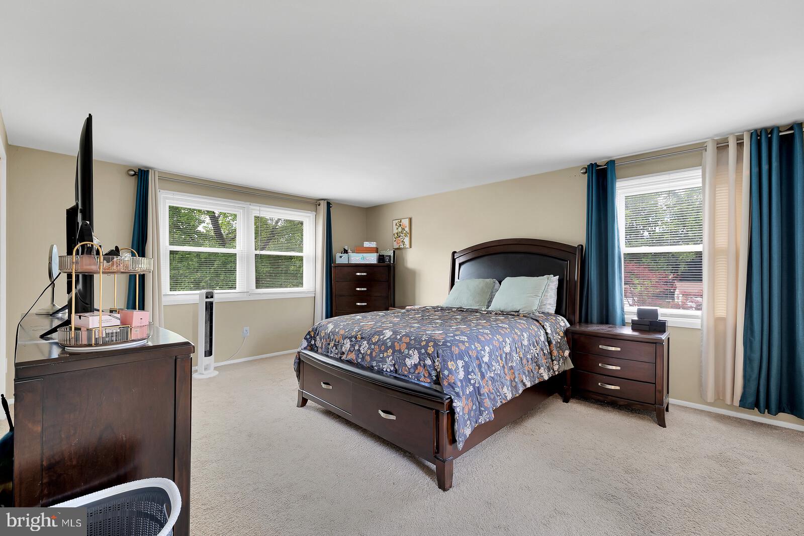 2 HARRINGTON CIRCLE