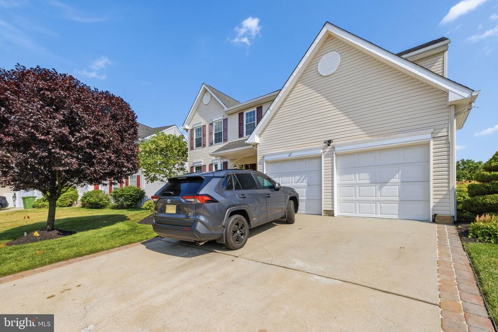 17 PADDOCK ROAD