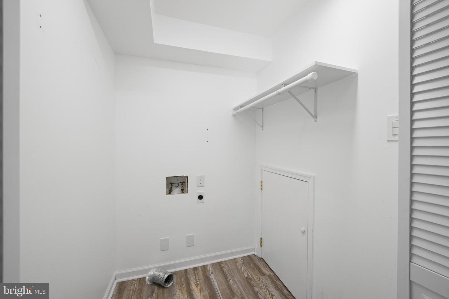 130 Cherry Parke Unit: B