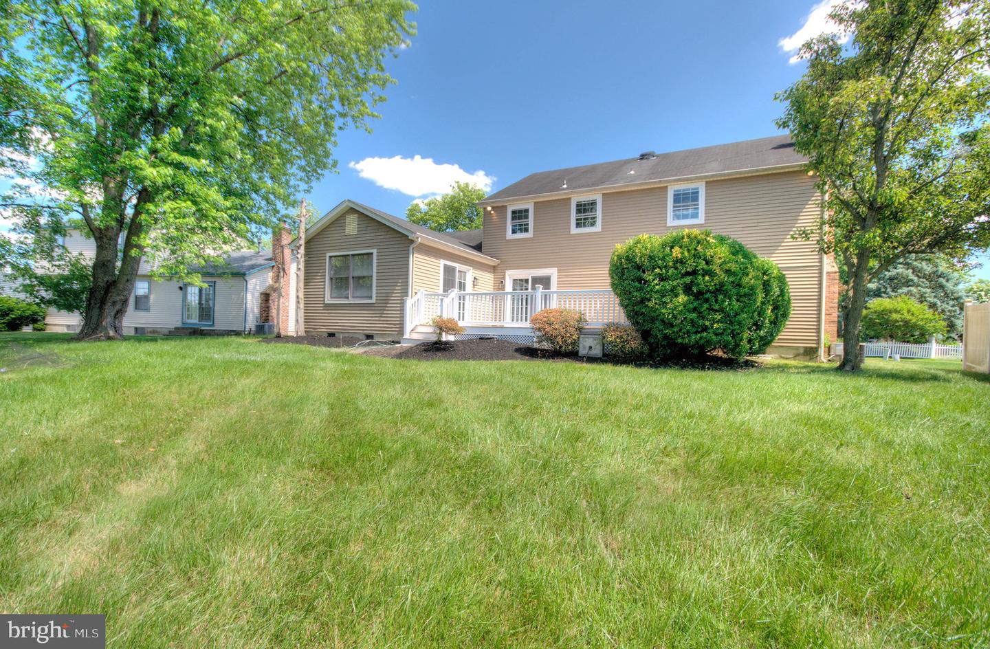 7 Saint Andrews Dr