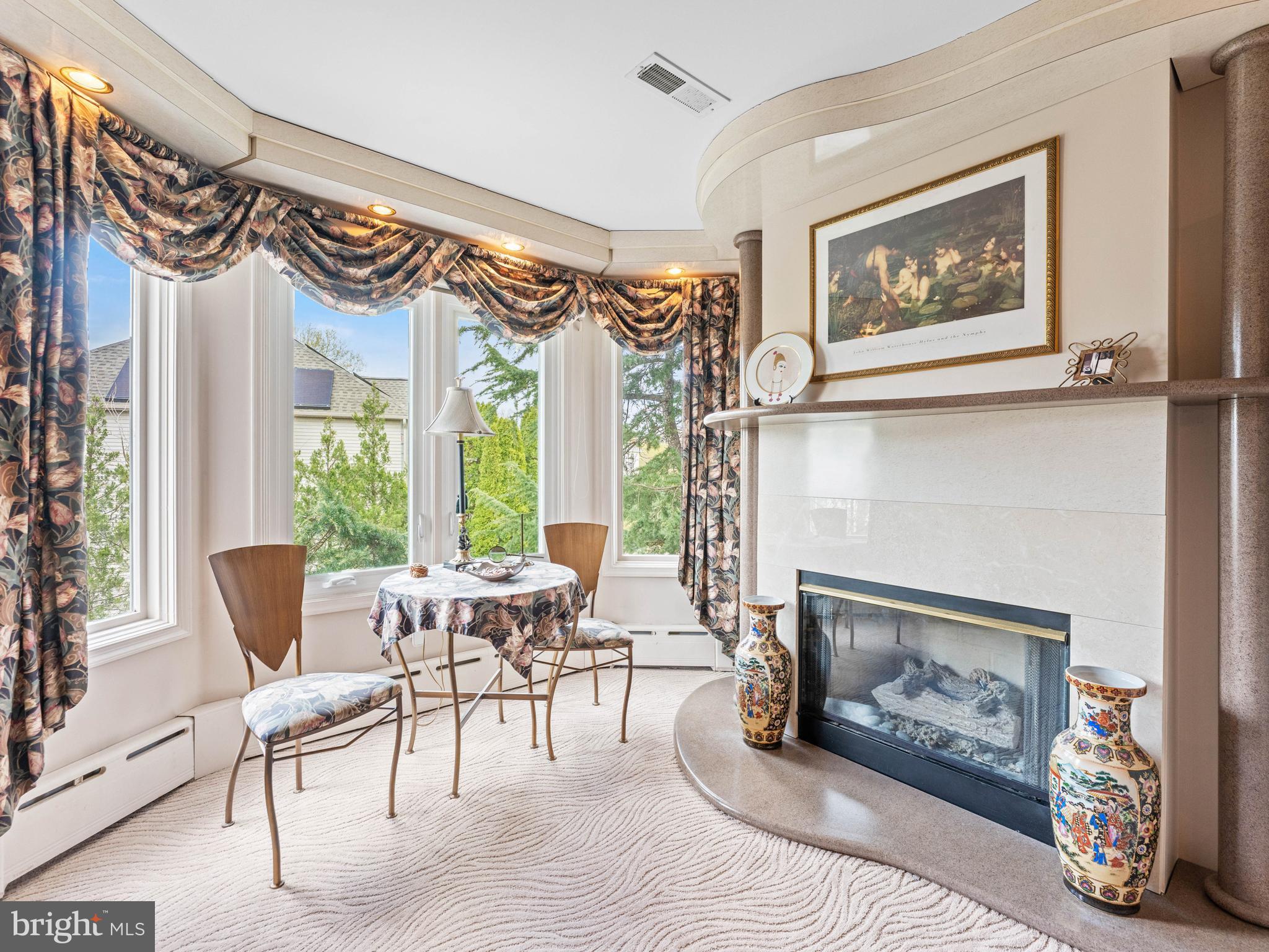28 Vanessa Ct