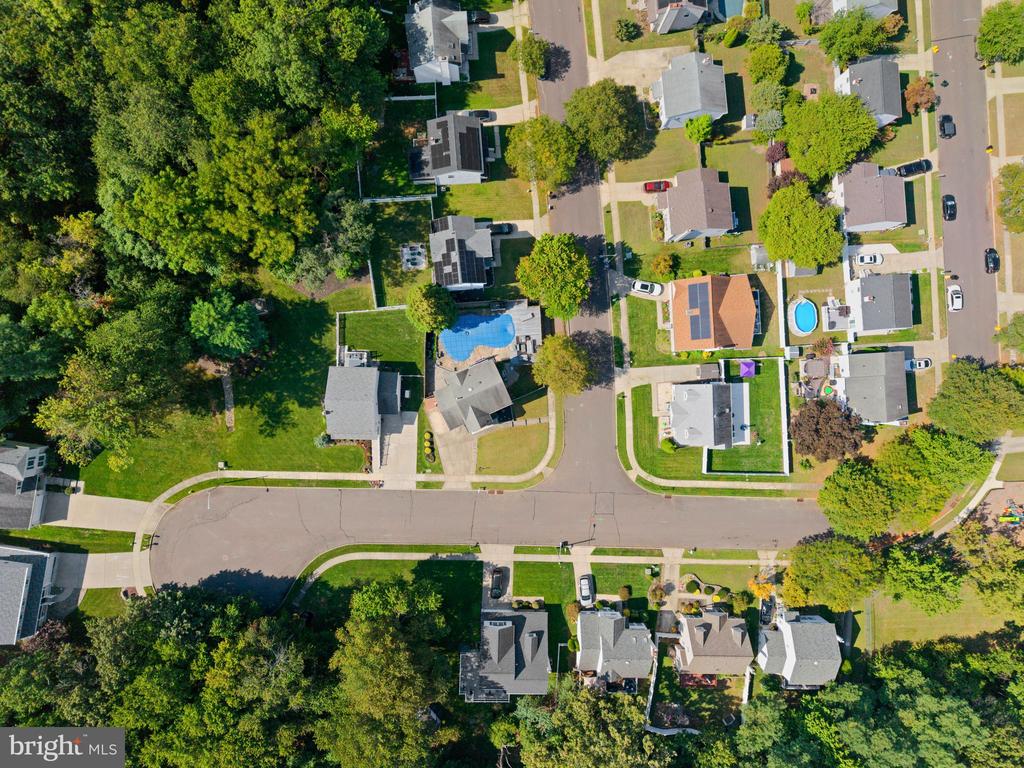 7750 HESSON LANE