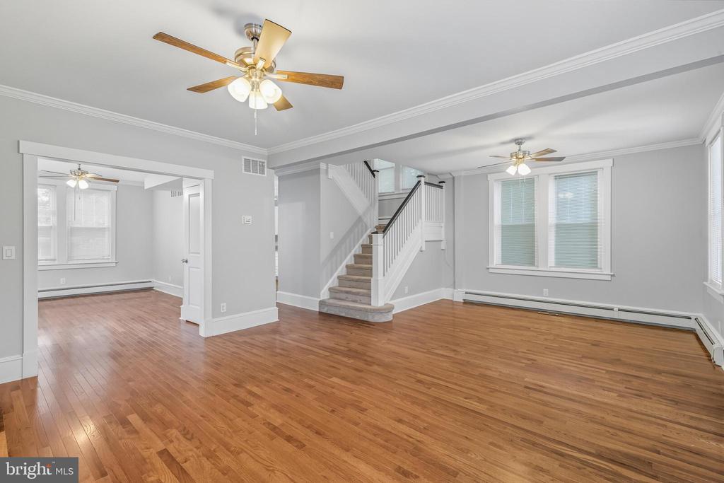 21 ALEXANDER AVENUE