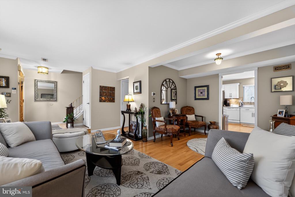 184 PEREGRINE DRIVE