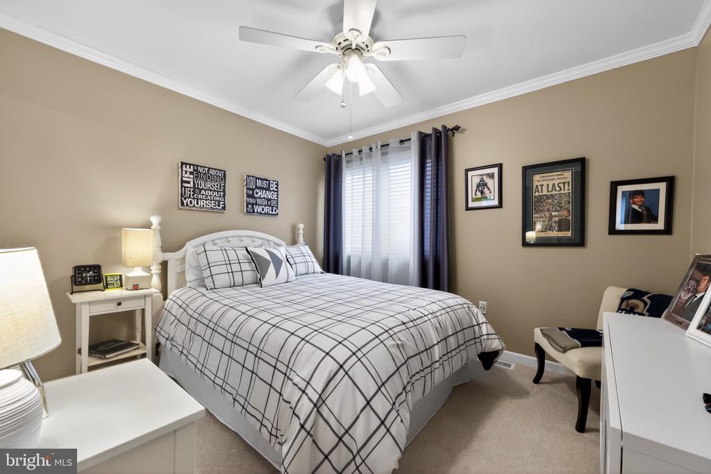 184 PEREGRINE DRIVE