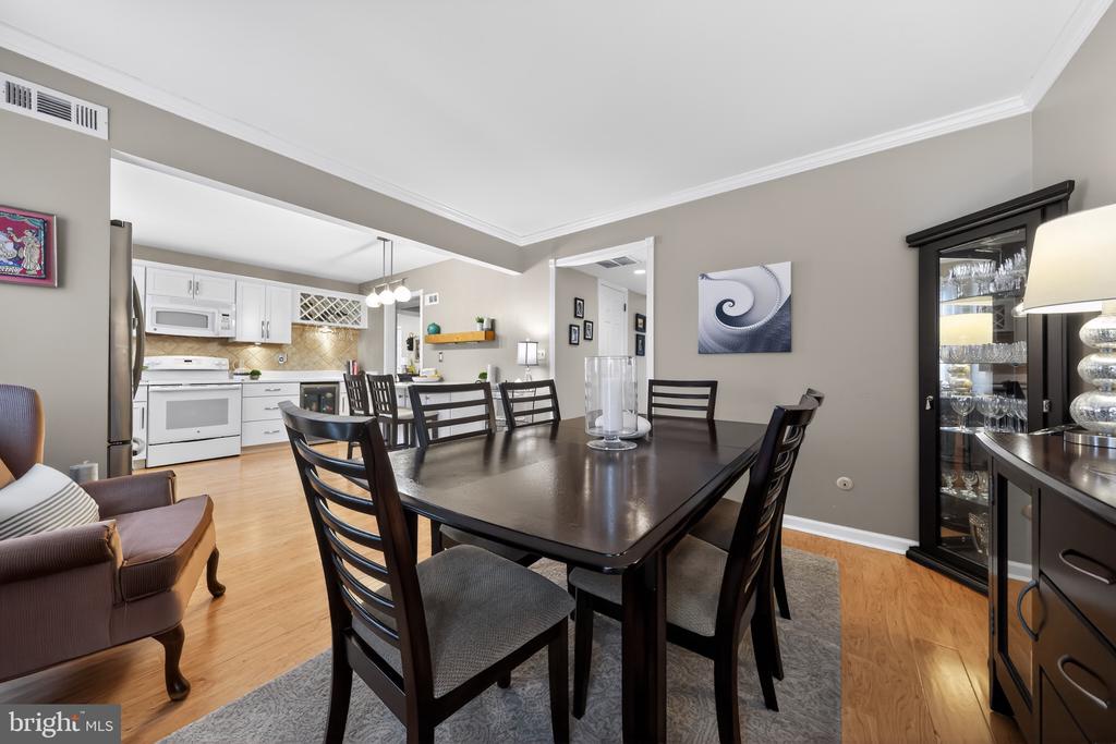 184 PEREGRINE DRIVE