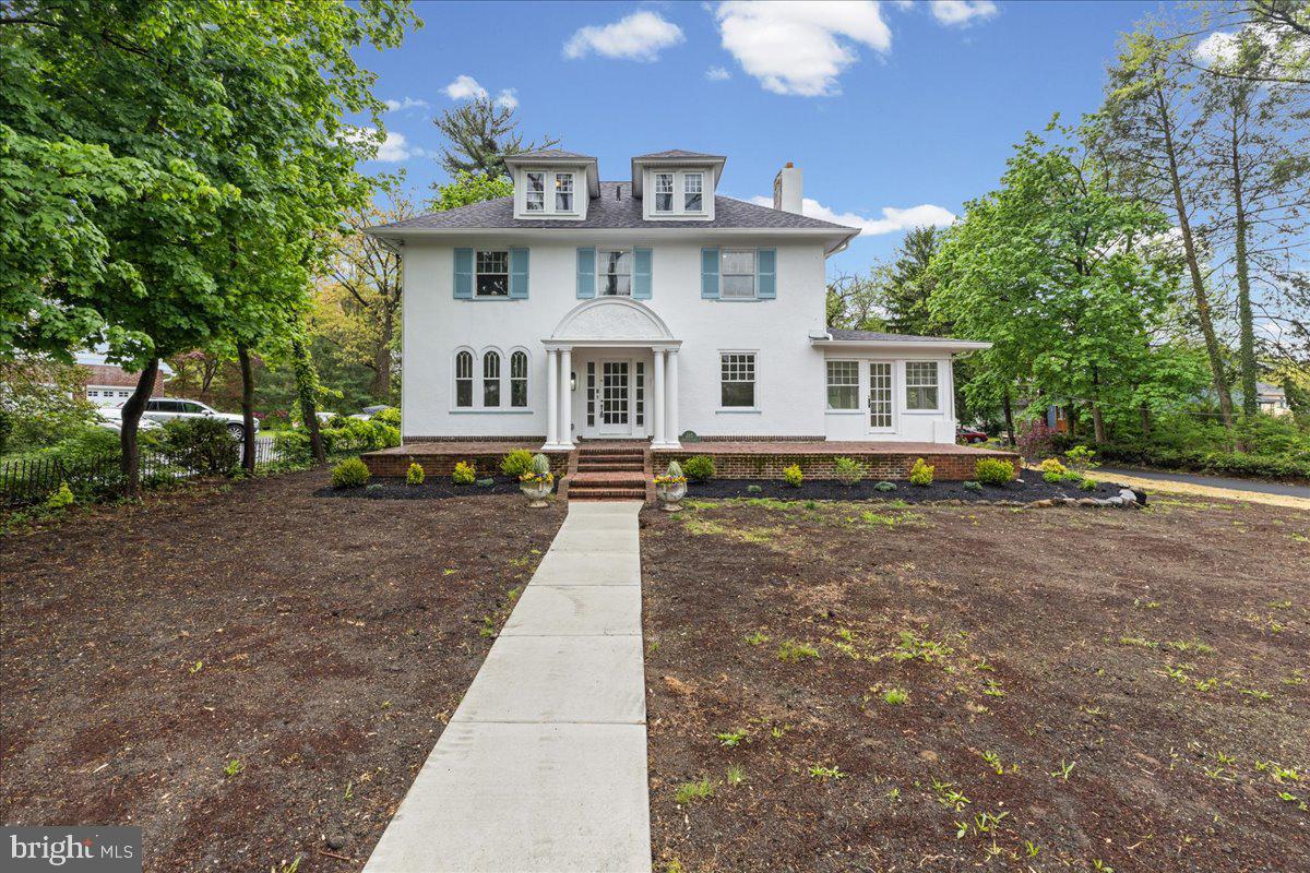 215 BROWNING ROAD