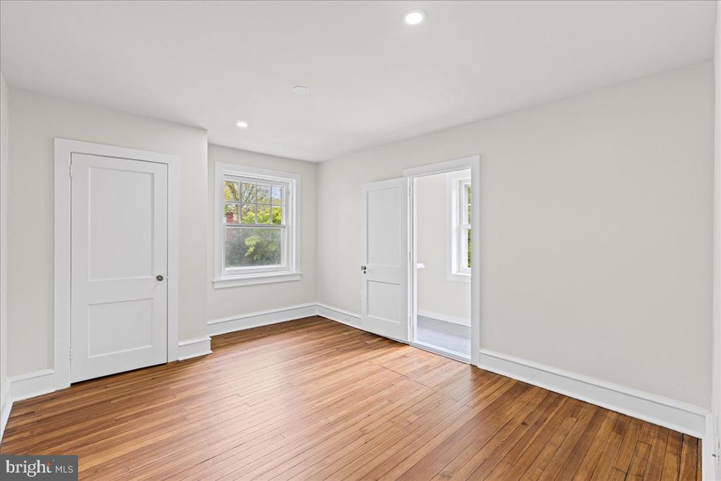 215 BROWNING ROAD