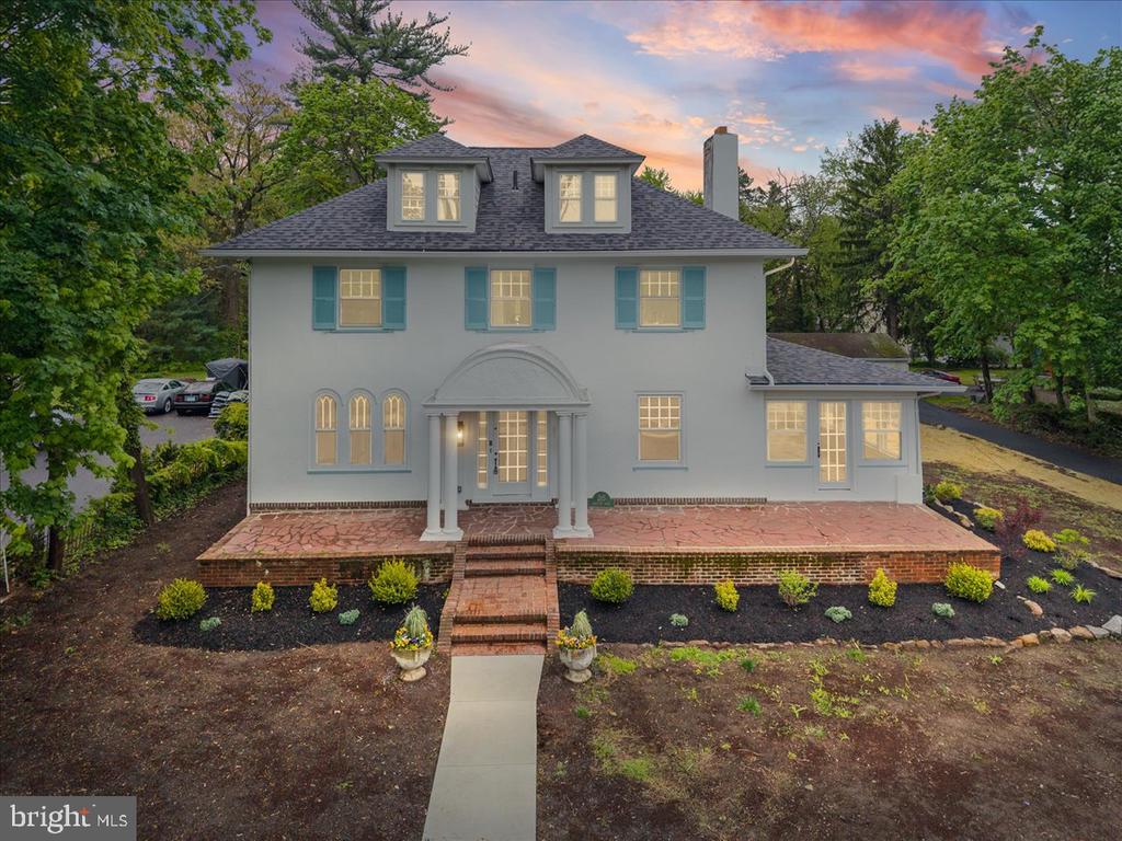 215 BROWNING ROAD