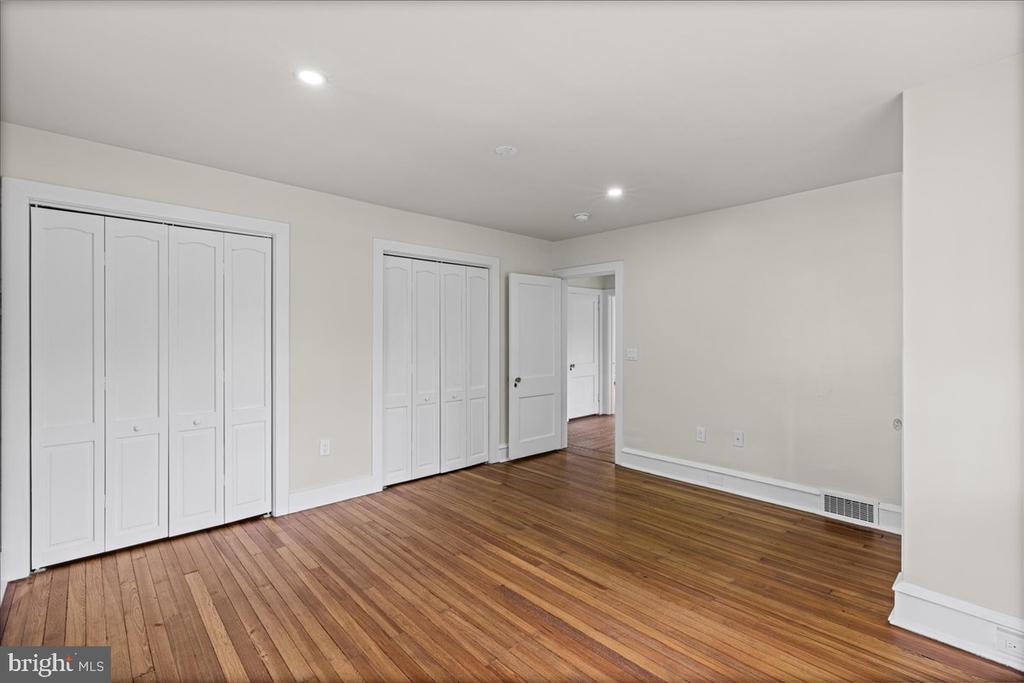 215 BROWNING ROAD