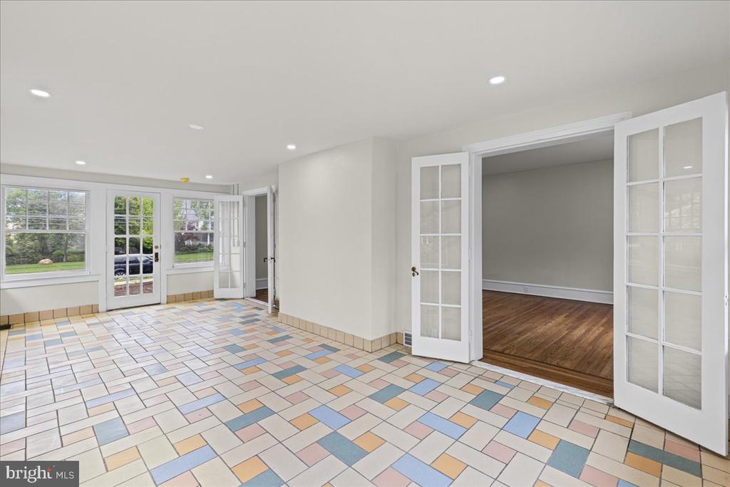 215 BROWNING ROAD