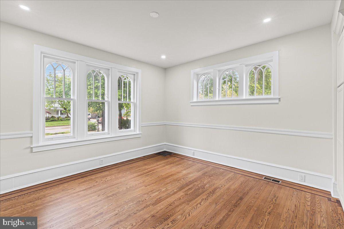 215 BROWNING ROAD