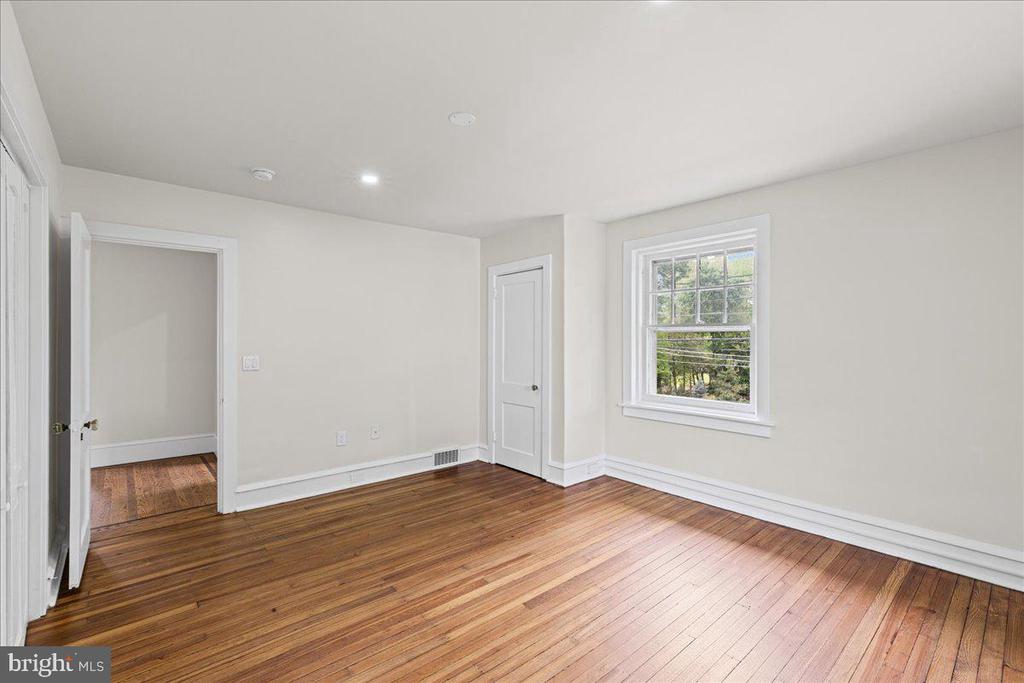 215 BROWNING ROAD