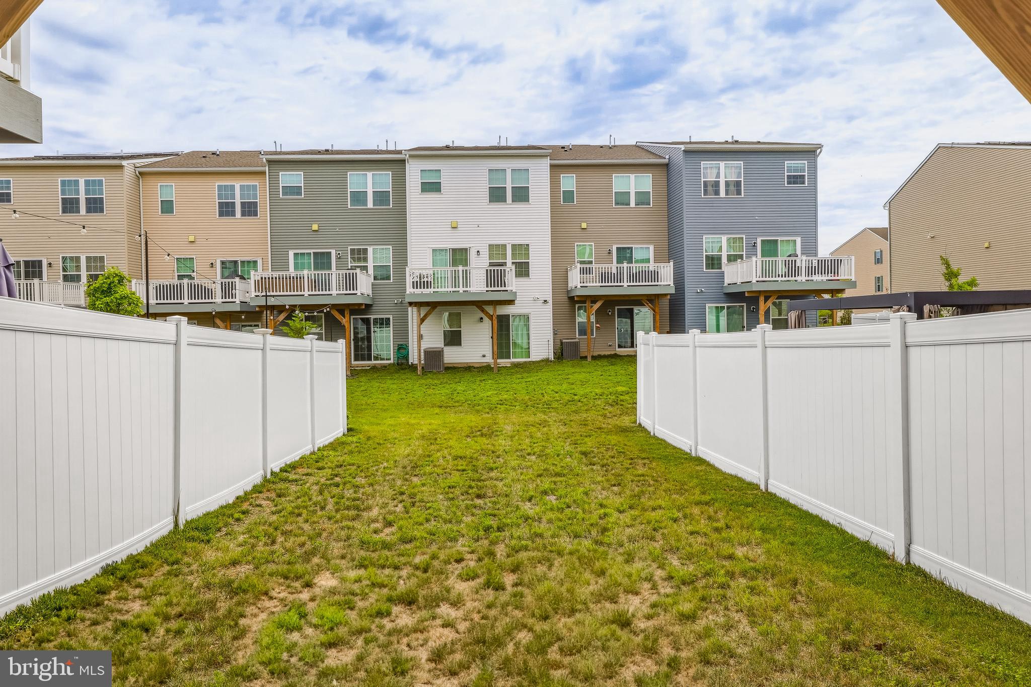 36 CONTINENTAL BOULEVARD