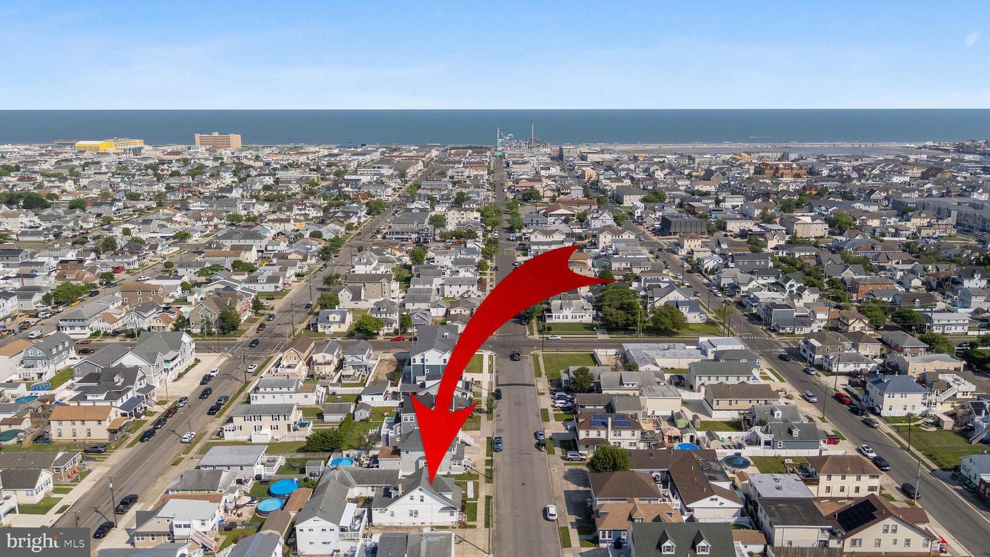 221 W 25th Ave