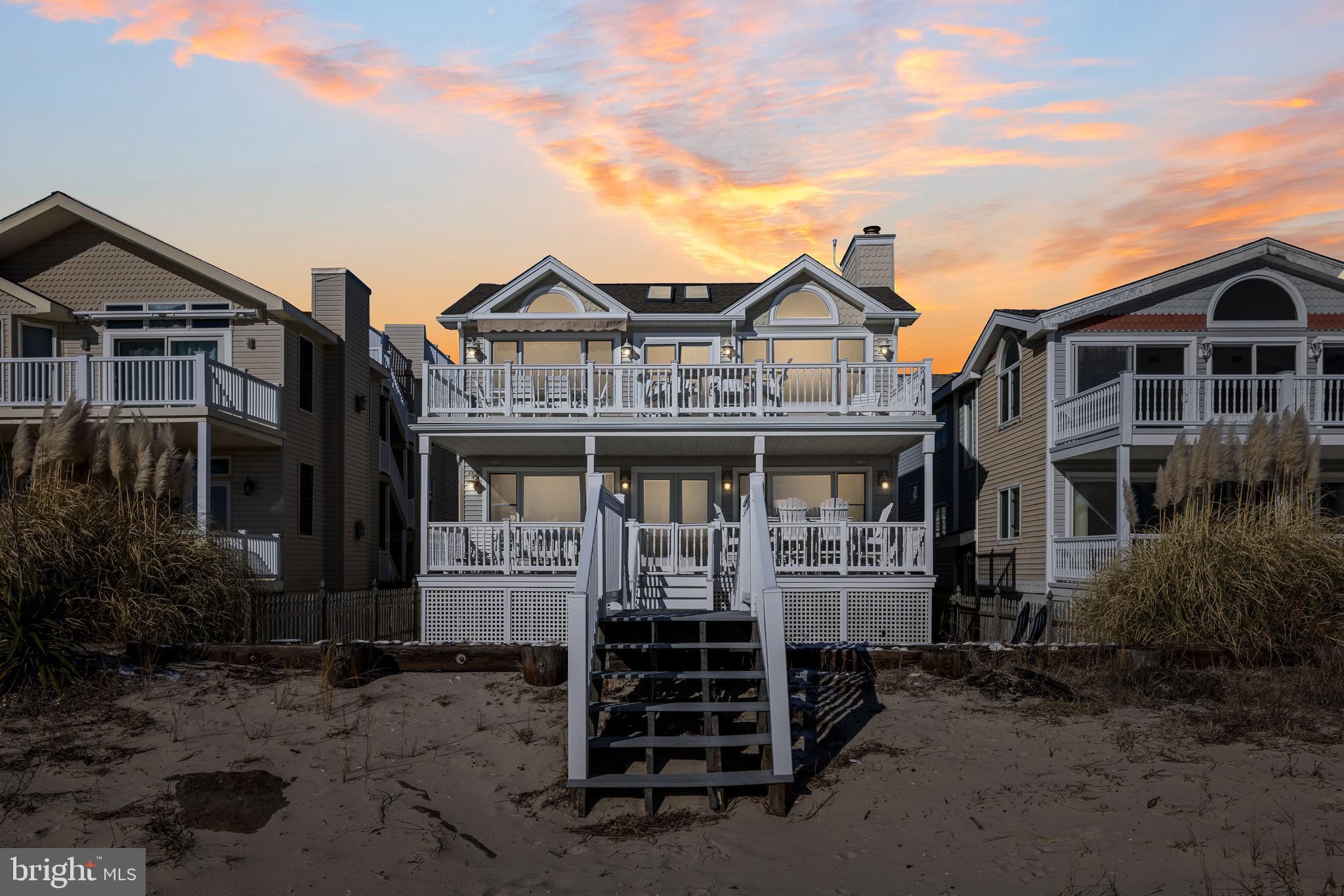 4923 CENTRAL AVENUE 2