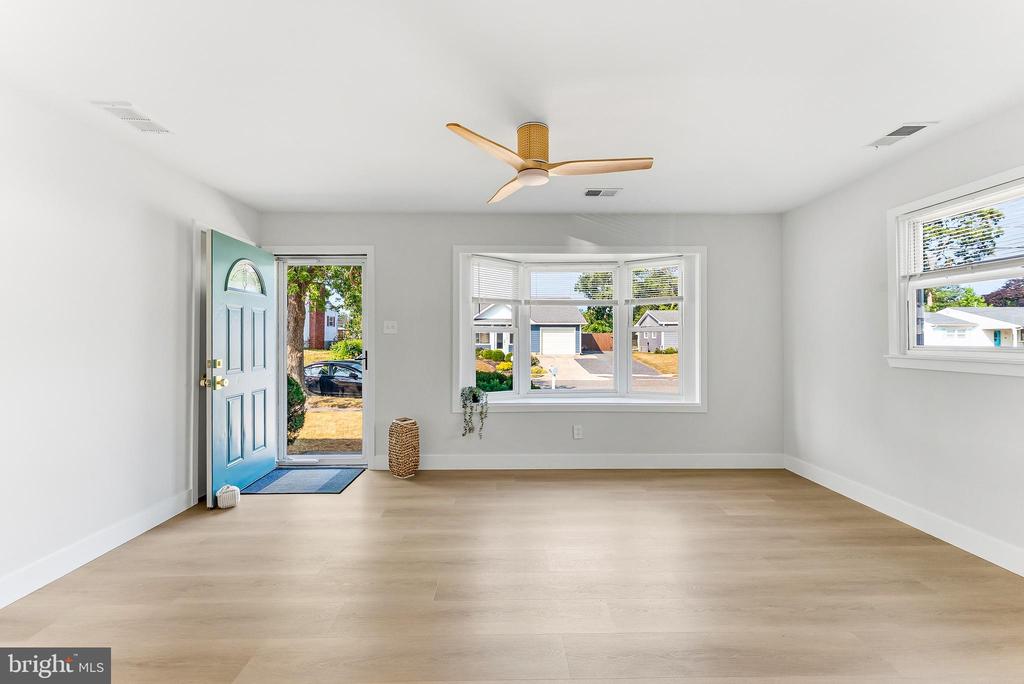 80 BEACHHURST DRIVE