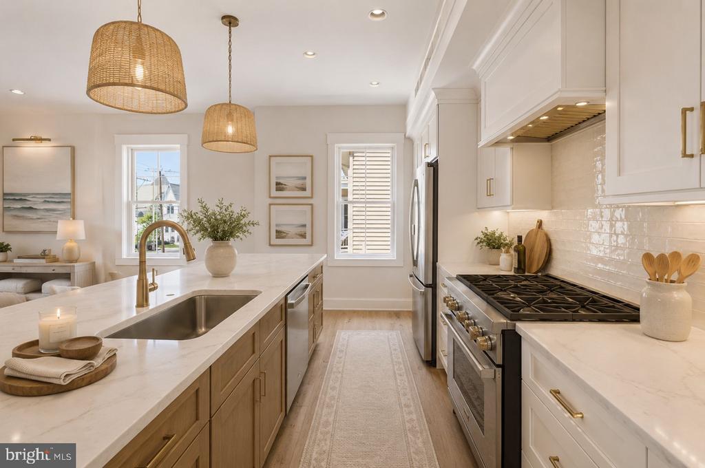 4411 LANDIS AVENUE Unit: 302