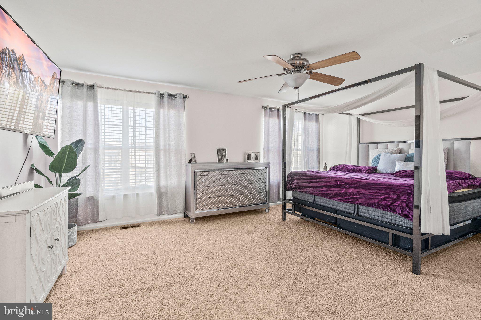 1008 Buckingham