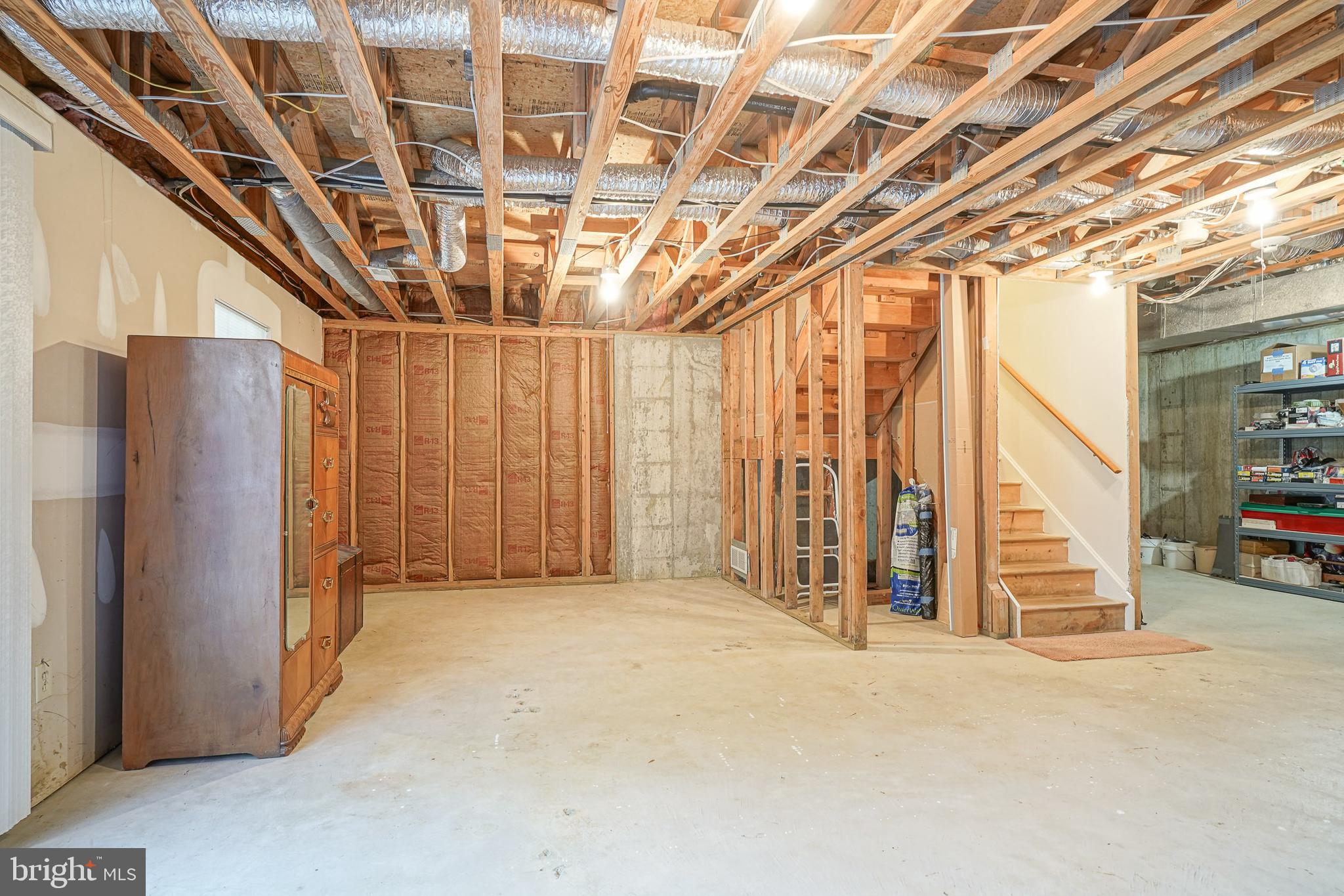28 Timbercrest Dr