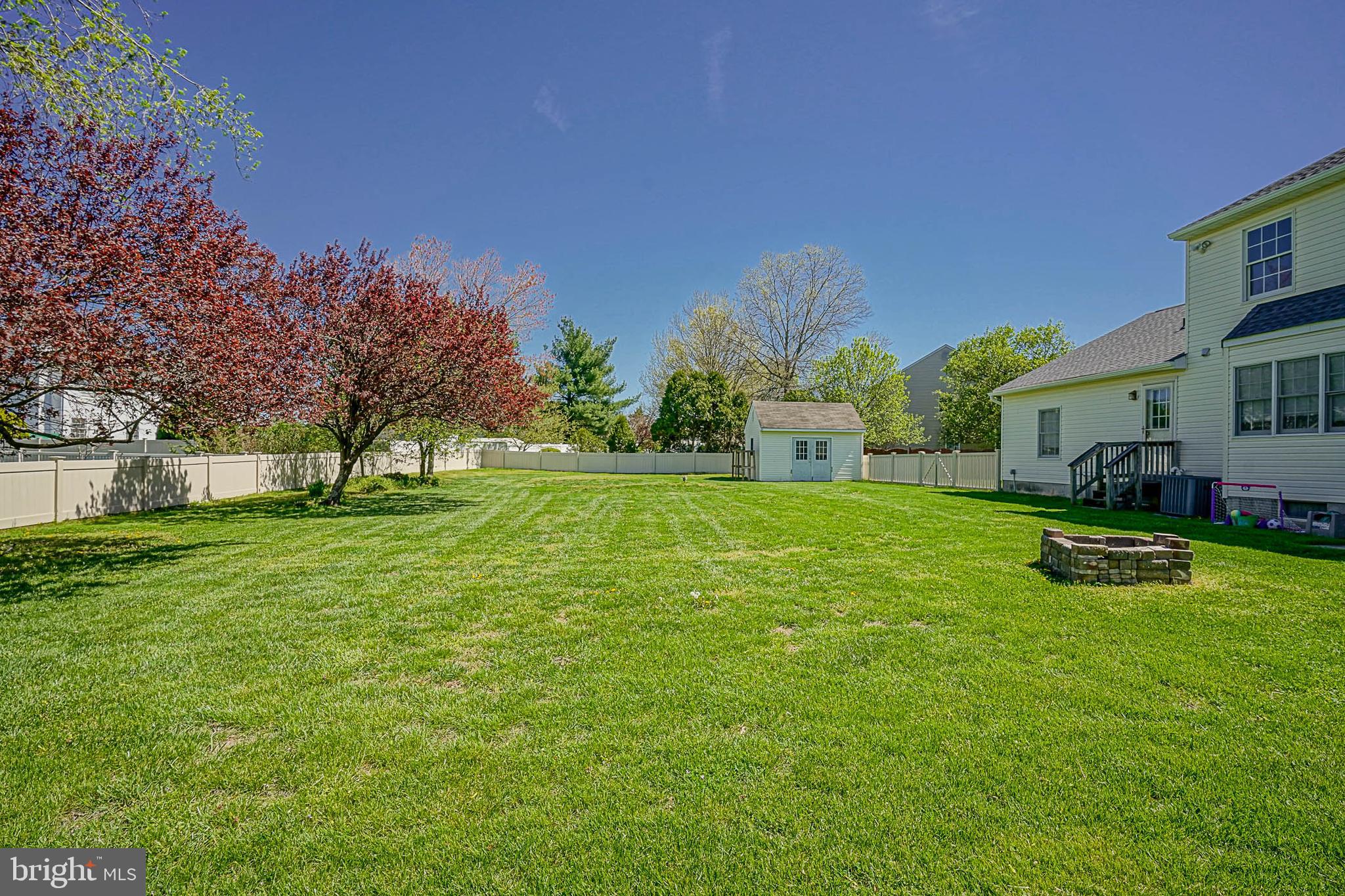 1001 April Ct