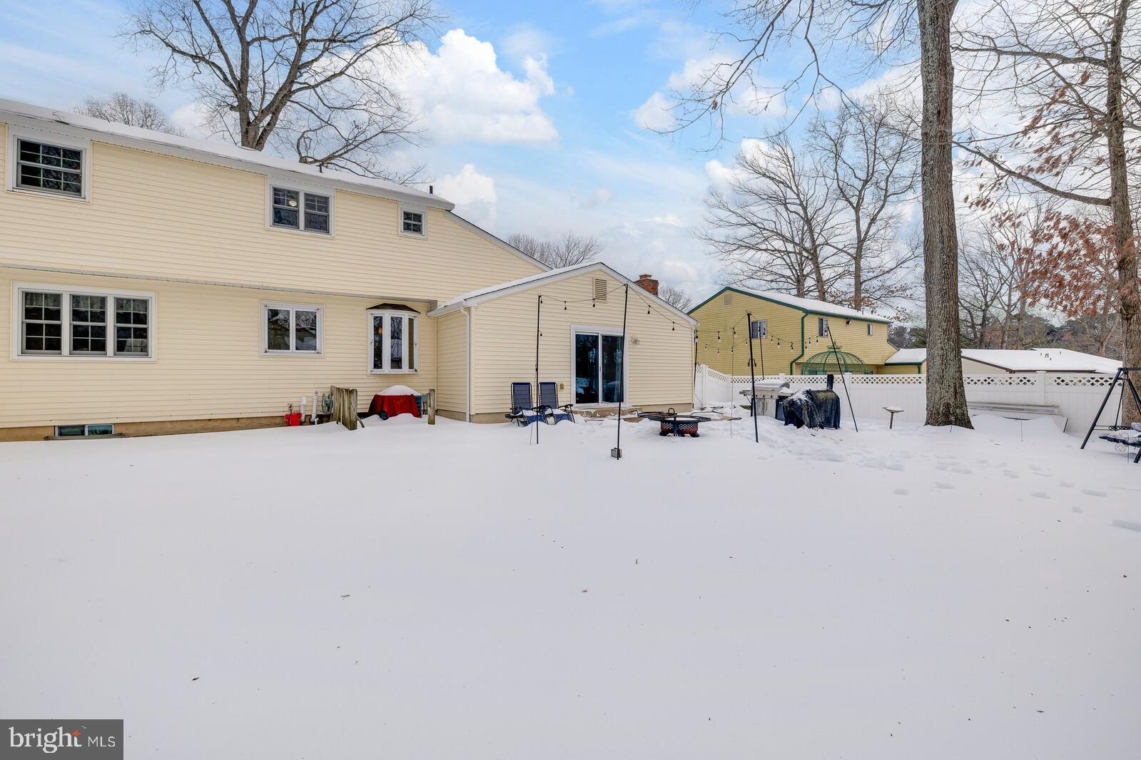 9 WHIPPLE WAY