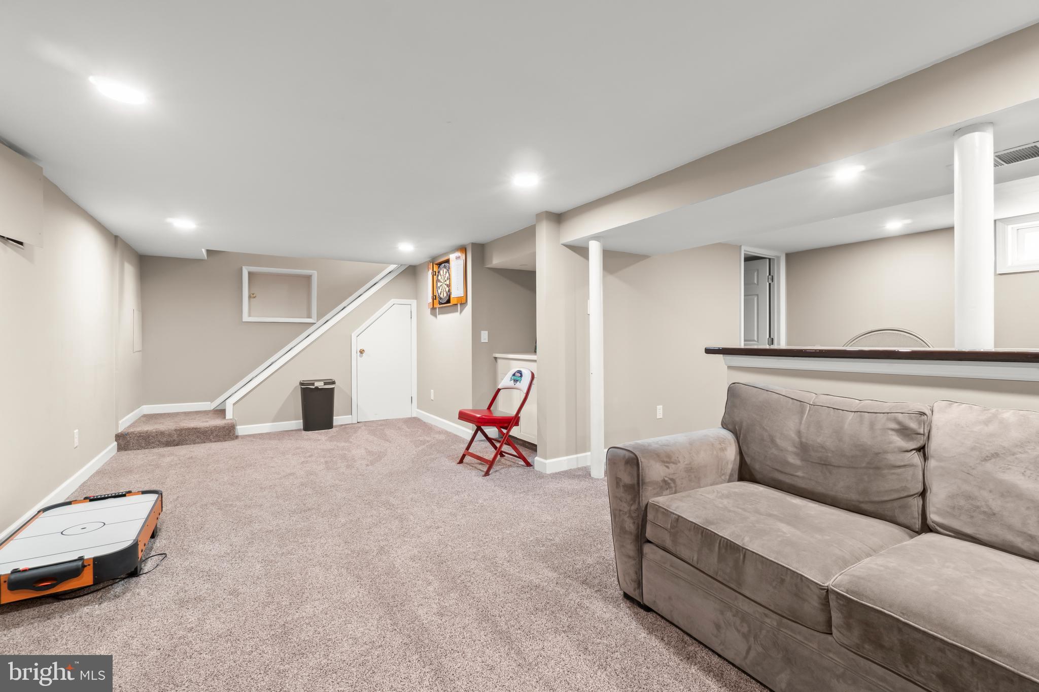 3 LINDEN COURT