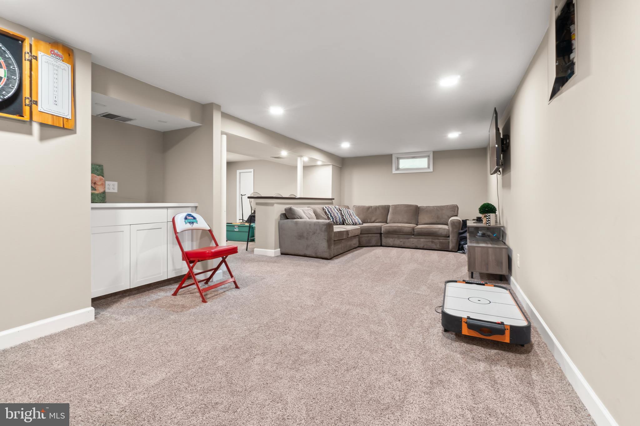 3 LINDEN COURT