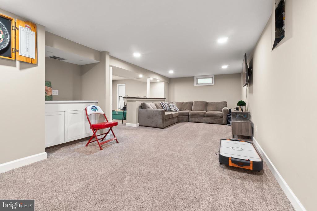 3 LINDEN COURT