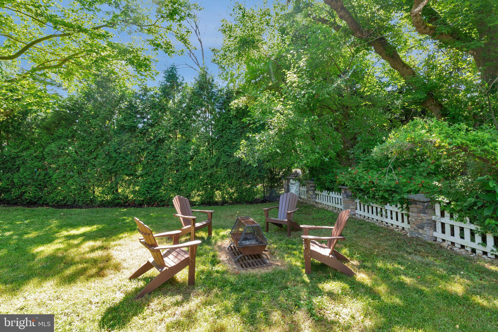 8 Northfield Ct