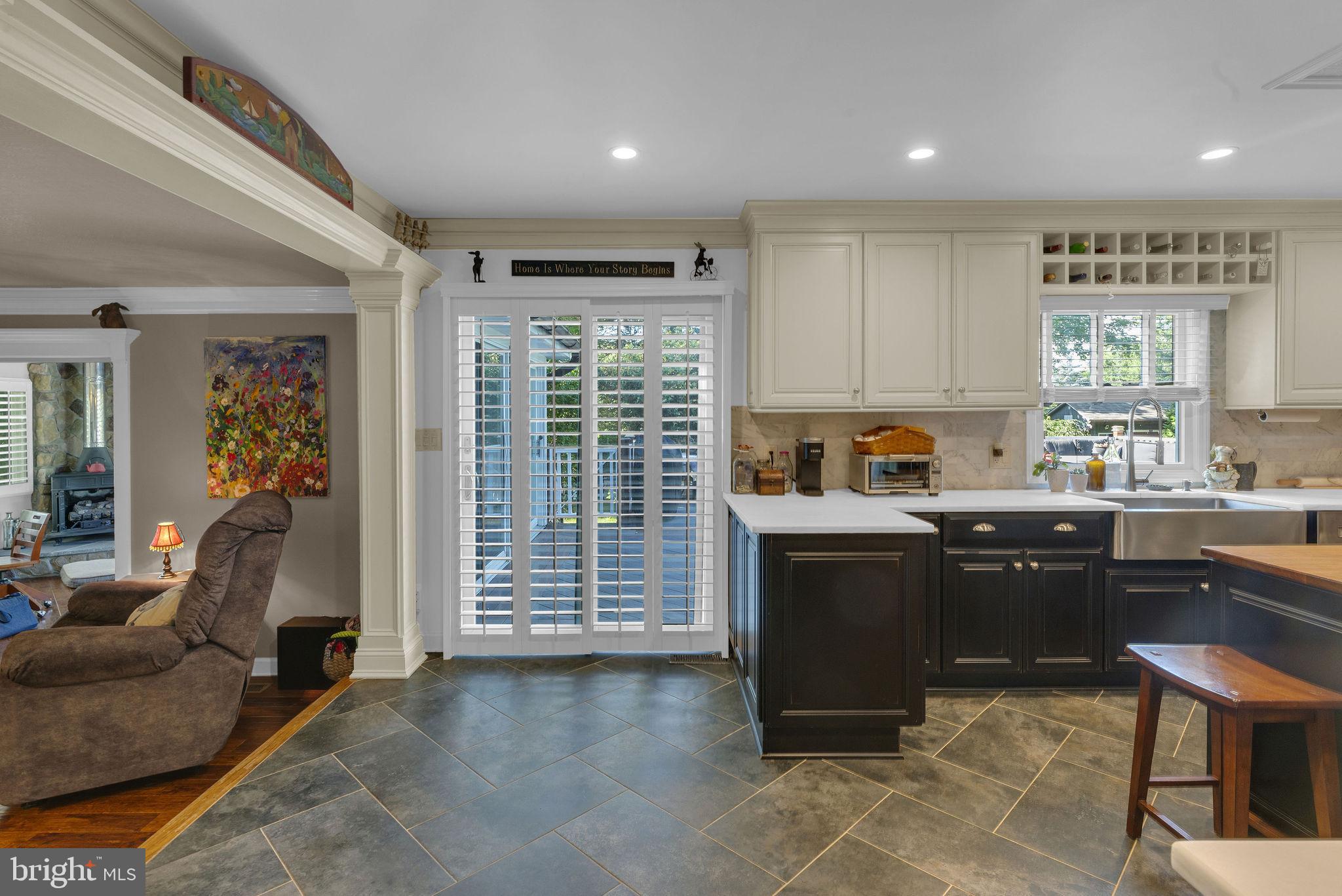 8 Northfield Ct