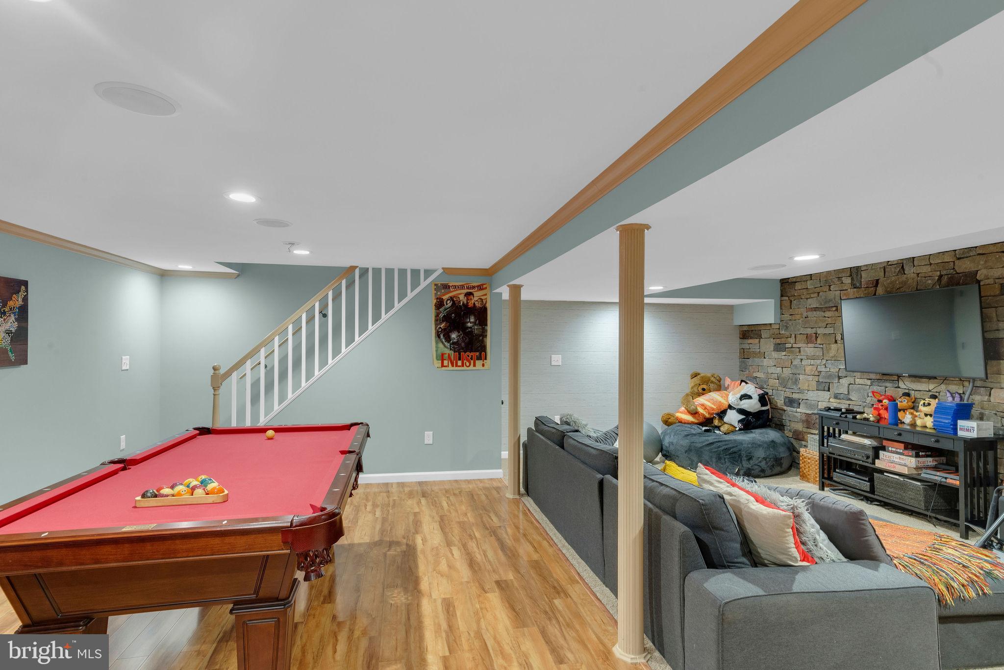 8 Northfield Ct