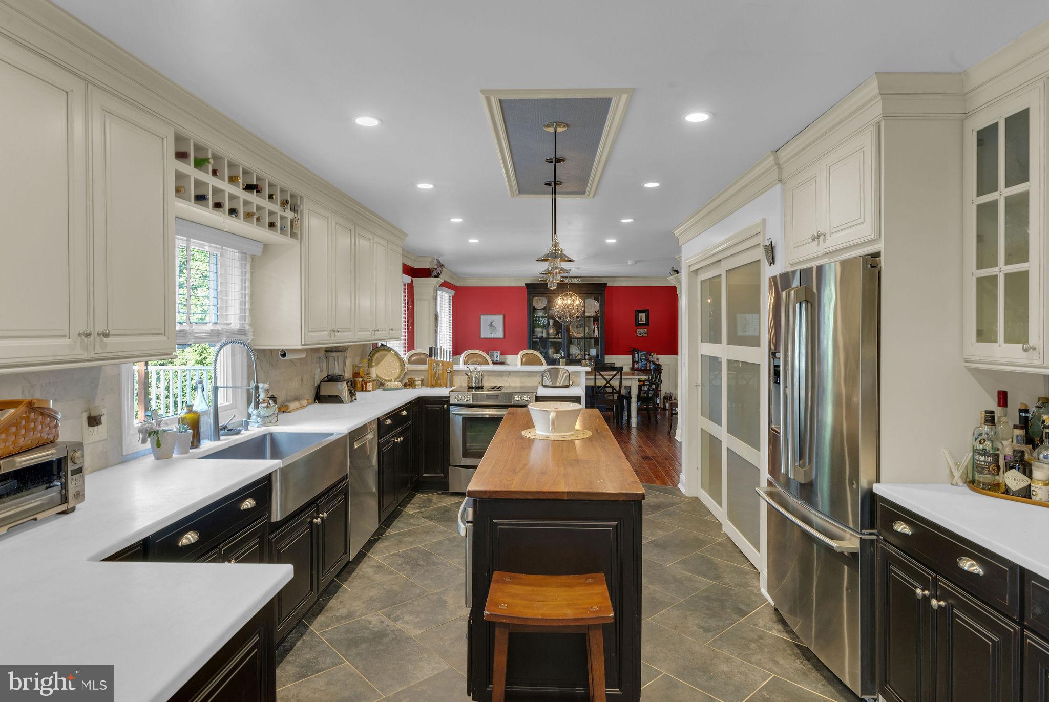 8 Northfield Ct