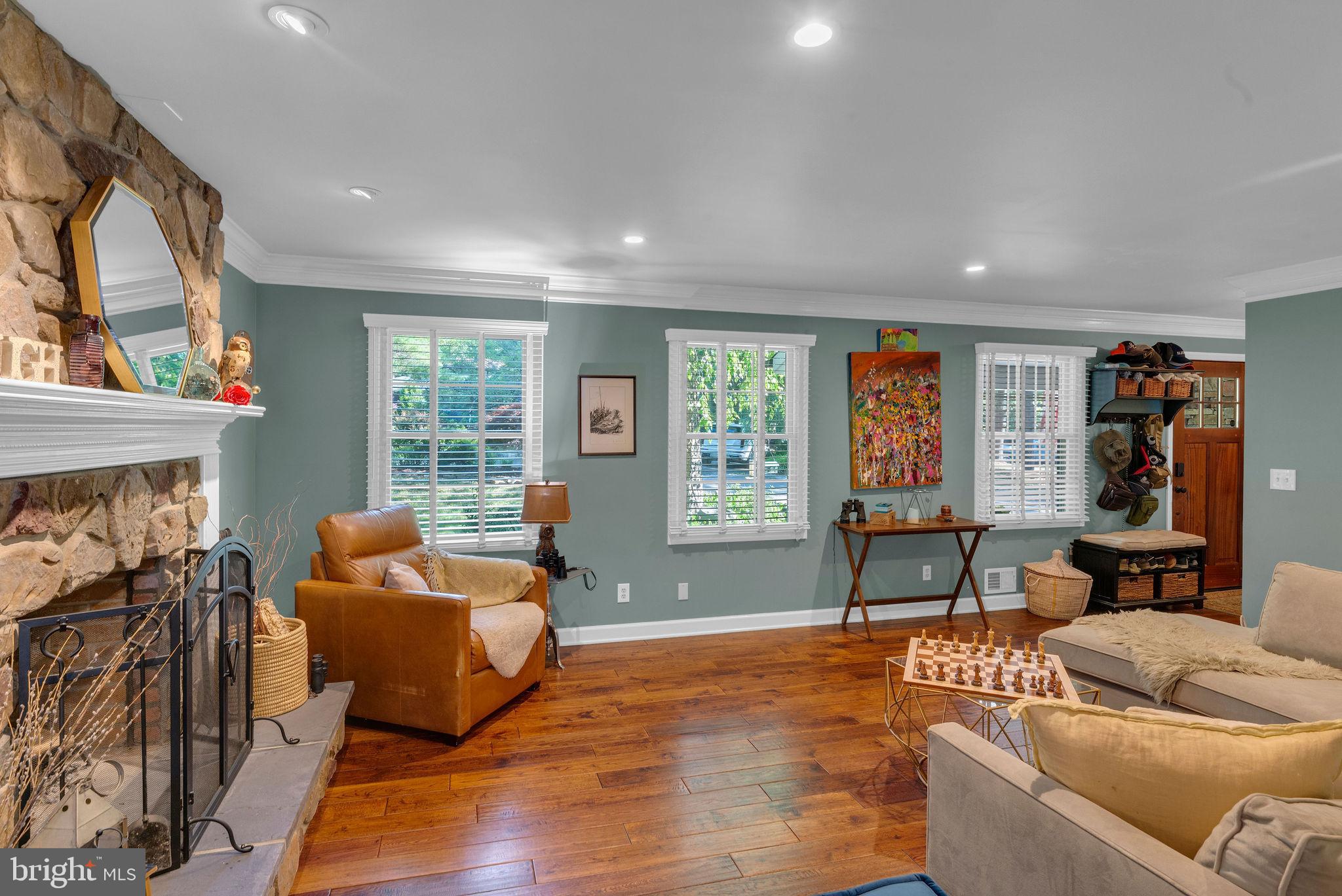 8 Northfield Ct