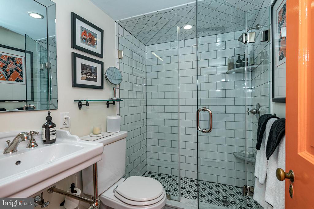 31 PALMER SQ W Unit: A