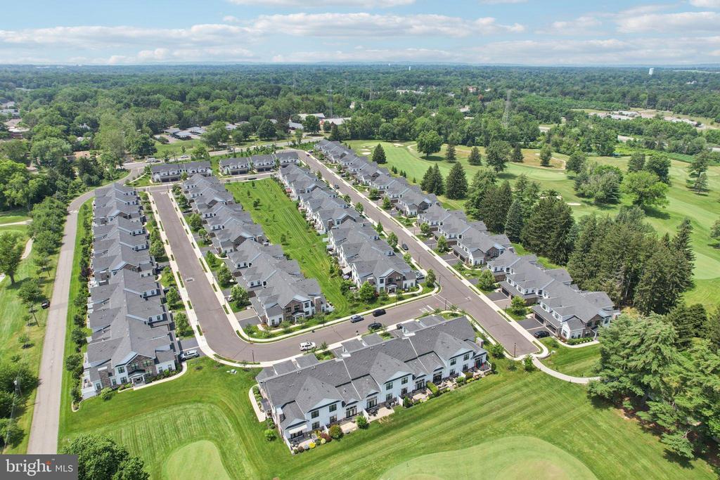 42 DOGLEG LANE