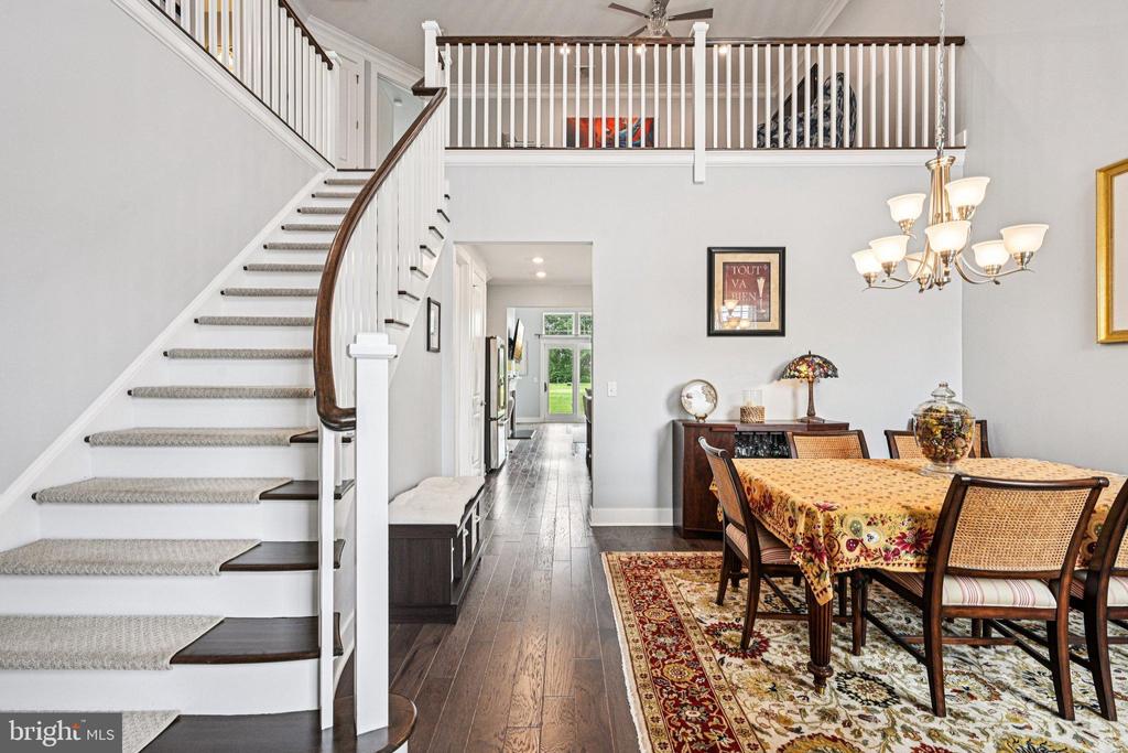 42 DOGLEG LANE