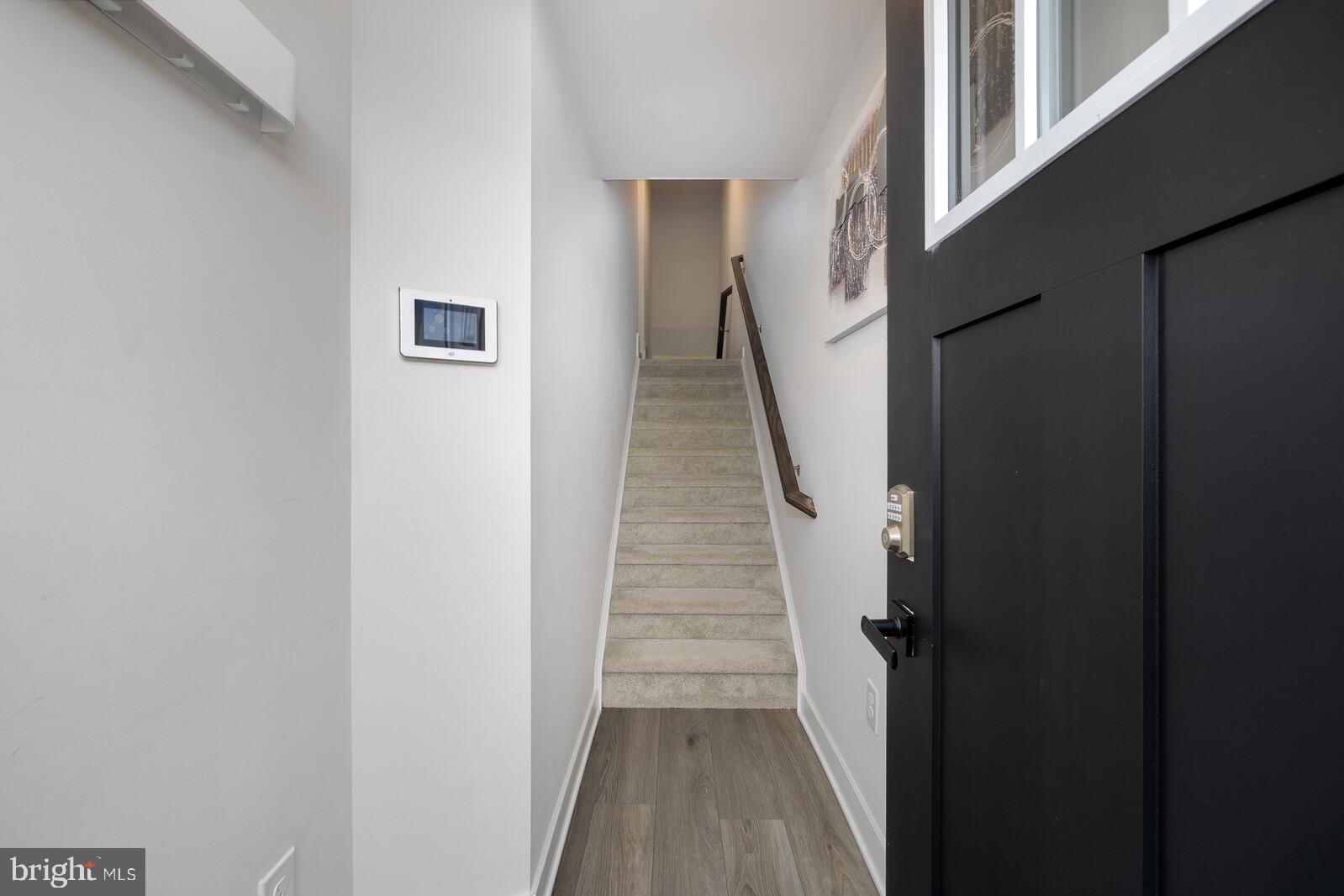 6 DOLCIE LANE