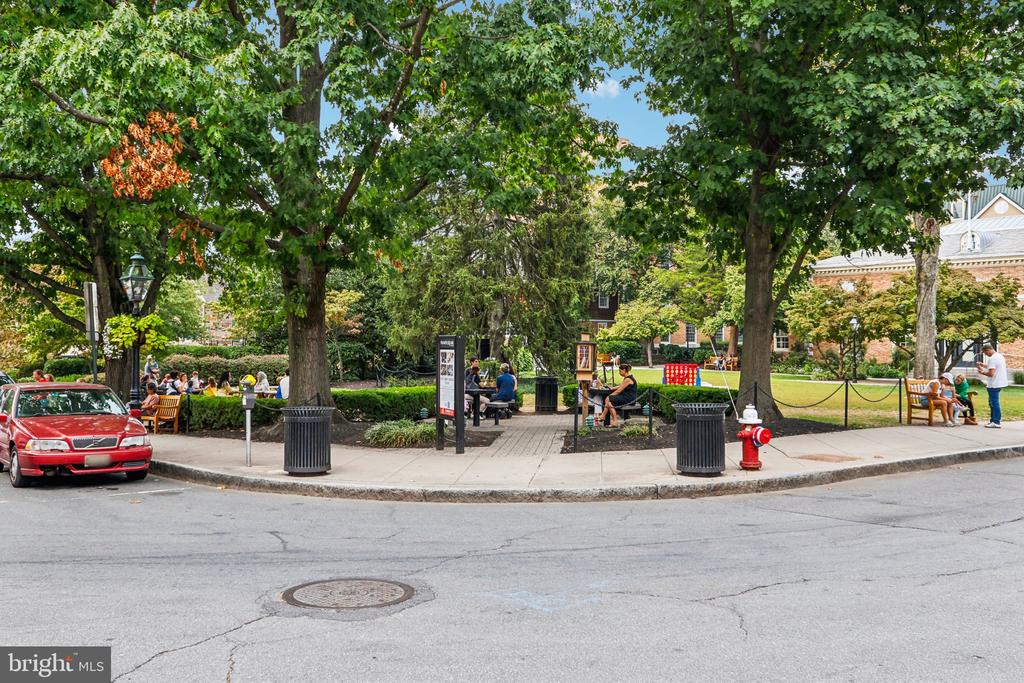 31 PALMER SQUARE W Unit: A