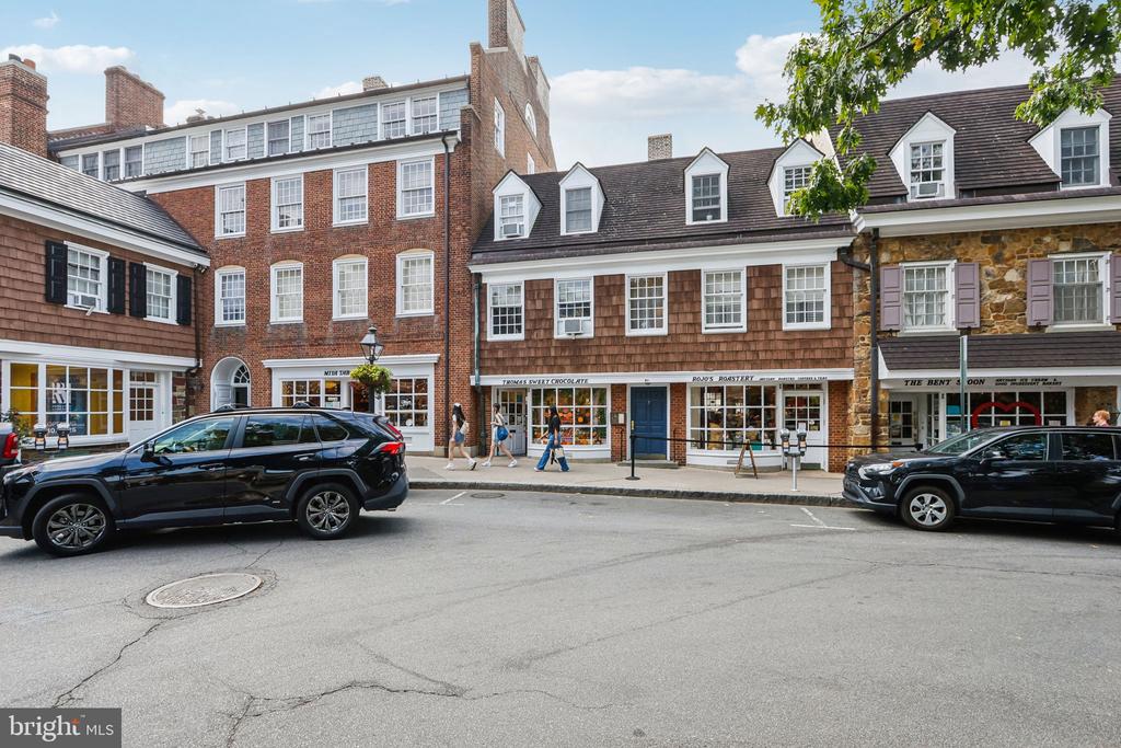 31 PALMER SQUARE W Unit: A