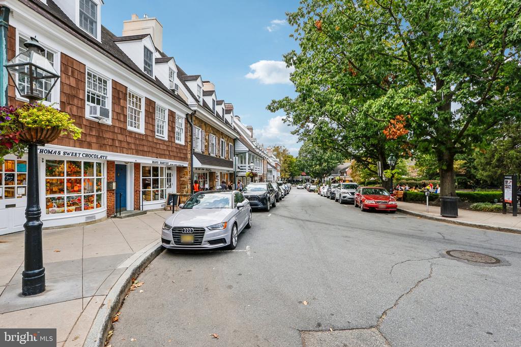 31 PALMER SQUARE W Unit: A