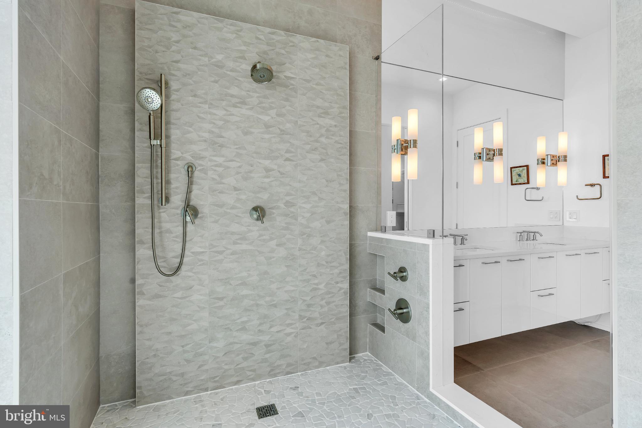 200 OCEAN AVENUE N 13