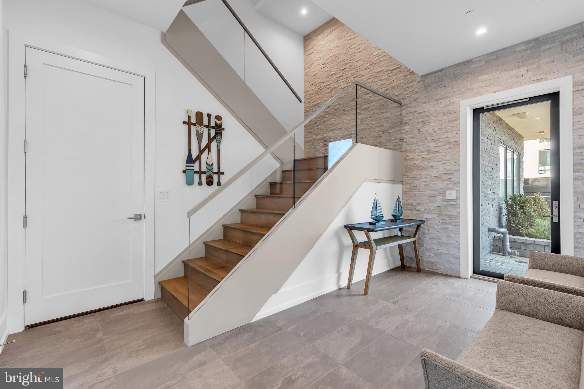 200 OCEAN AVENUE N 13